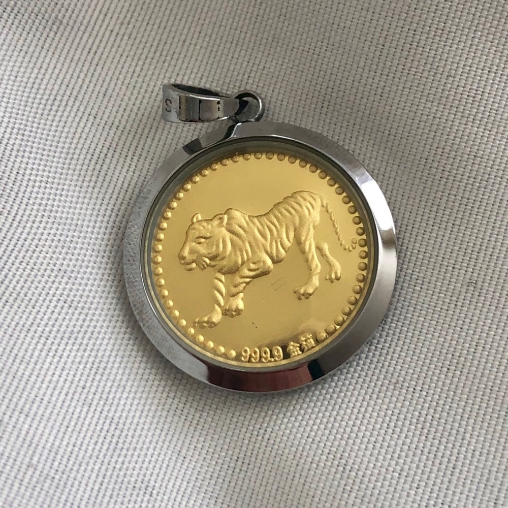 Pendant